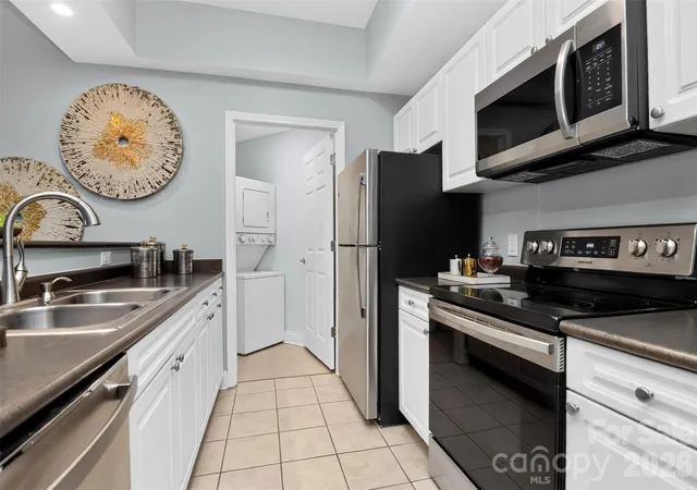 4th image of 300 W 5Th St #609, Charlotte, NC 28202 | MLS# 4394204