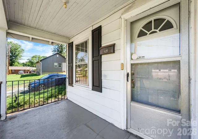 2nd image of 115 Brackett St, Morganton, NC 28655 | MLS# 4394218