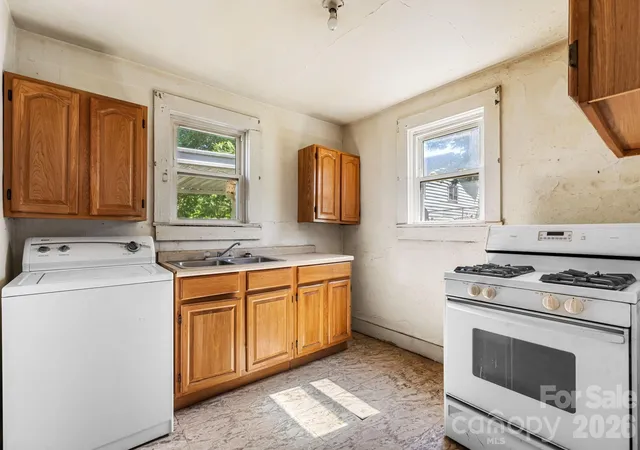 5th image of 115 Brackett St, Morganton, NC 28655 | MLS# 4394218