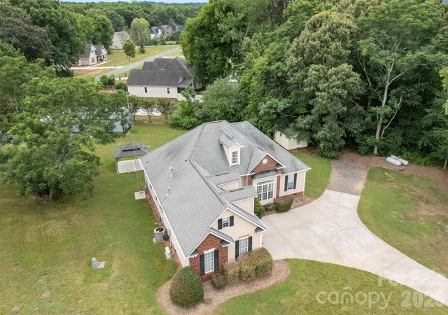 2nd image of 2801 Sweetgrass Ln, Monroe, NC 28112 | MLS# 4394232