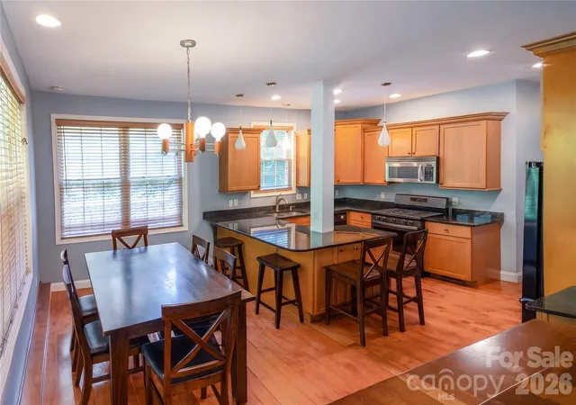 Photo 4 of Single family home for sale at 340 Old Haw Crk Rd, Asheville, NC 28805 | MLS# 4394261 | Listing updated on 2026-09-24