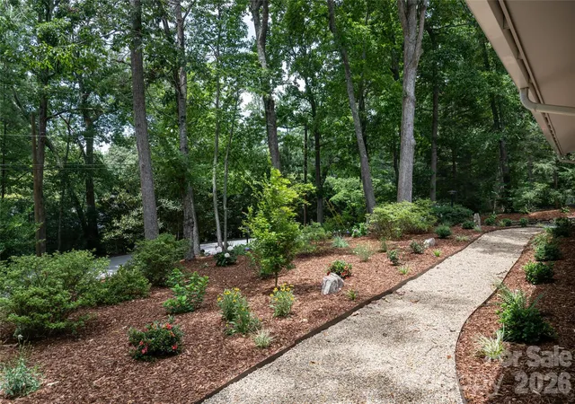 Photo 2 of Single family home for sale at 24 Amherst Rd, Asheville, NC 28803 | MLS# 4394304 | Listing updated on 2026-09-03