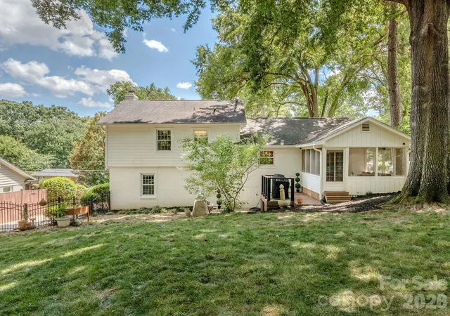 Photo 25 of Single family home for sale at 6817 Ronda Ave, Charlotte, NC 28211 | MLS# 4394318 | Listing updated on 2026-09-06