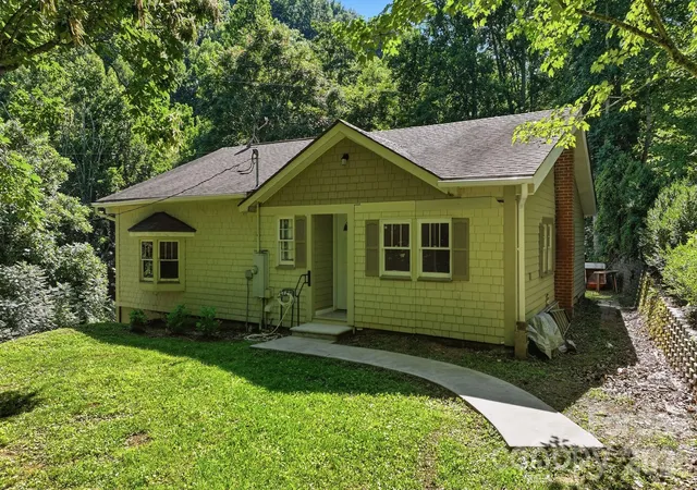 Homes for sale in Sylva, NC | 583 Dark Ridge Rd, Sylva, NC 28779 | MLS# 4394353