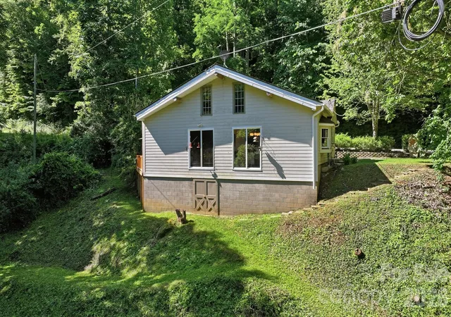 Homes for sale in Sylva, NC | 583 Dark Ridge Rd, Sylva, NC 28779 | MLS# 4394353