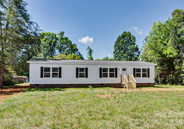 Photo 1 of Single family home for sale at 1848 Brittany Trl #116, Pleasant Garden, NC 27313 | MLS# 4394357 | Listing updated on 2026-07-24