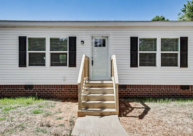 Photo 3 of Single family home for sale at 1848 Brittany Trl #116, Pleasant Garden, NC 27313 | MLS# 4394357 | Listing updated on 2026-07-24