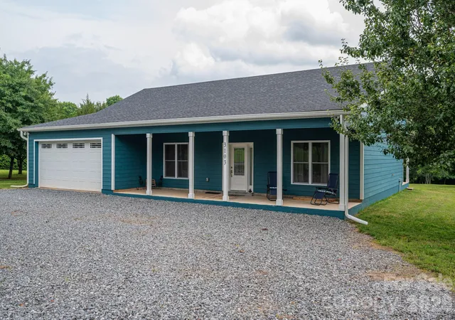 Homes for sale in Crouse, NC | 3103 Richview Dr, Crouse, NC 28033 | MLS# 4394376