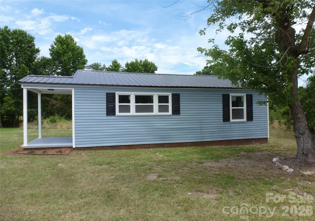 Homes for sale in Lancaster, SC | 3215 Flat Creek Rd, Lancaster, SC 29720 | MLS# 4394390