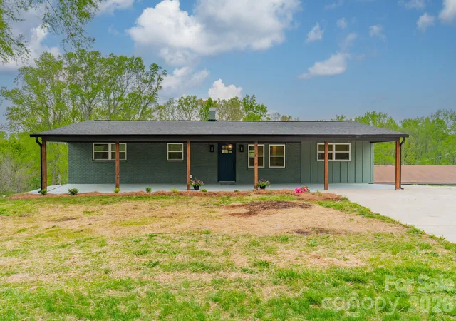 Photo 1 of Single family home for sale at 1410 Mays Chapel Church Rd, Newton, NC 28658 | MLS# 4394450 | Listing updated on 2026-09-21