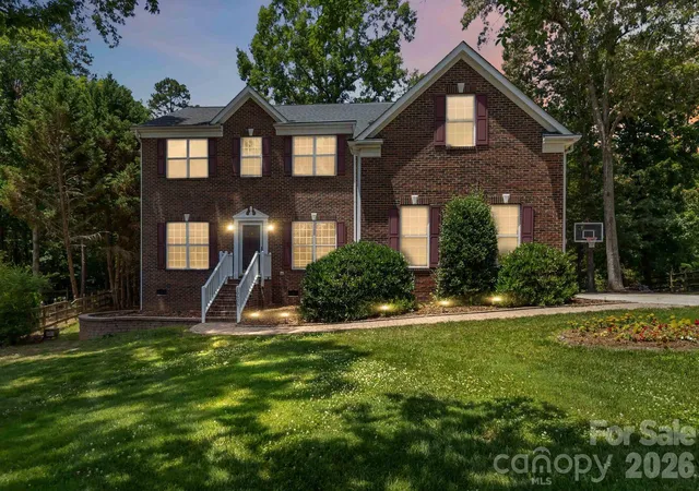 1st image of 10606 Augustine Hill Ln, Mint Hill, NC 28227 | MLS# 4394467
