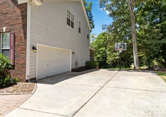 3rd image of 10606 Augustine Hill Ln, Mint Hill, NC 28227 | MLS# 4394467