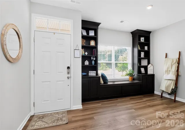 Photo 4 of Single family home for sale at 9134 Ramsford Ct, Charlotte, NC 28227 | MLS# 4394470 | Listing updated on 2026-09-28