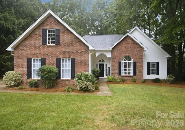 1st image of 21126 Townwood Dr, Cornelius, NC 28031 | MLS# 4394472