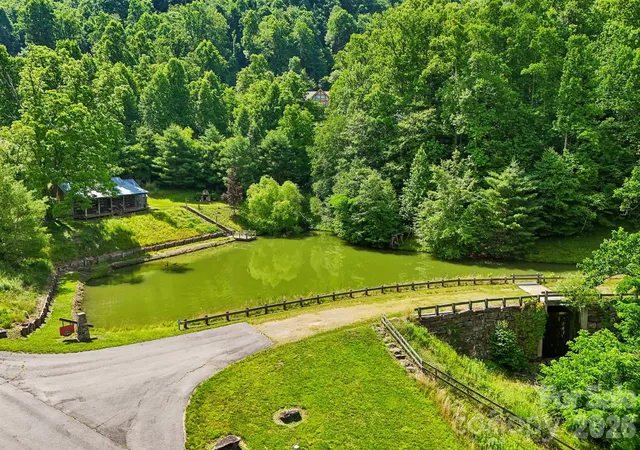 Homes for sale in Mars Hill, NC | 77 Traditions Wy, Mars Hill, NC 28754 | MLS# 4394475