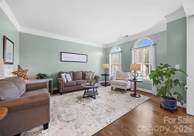 Photo 5 of Single family home for sale at 233 Squirrel Ln, Clover, SC 29710 | MLS# 4394508 | Listing updated on 2026-08-08