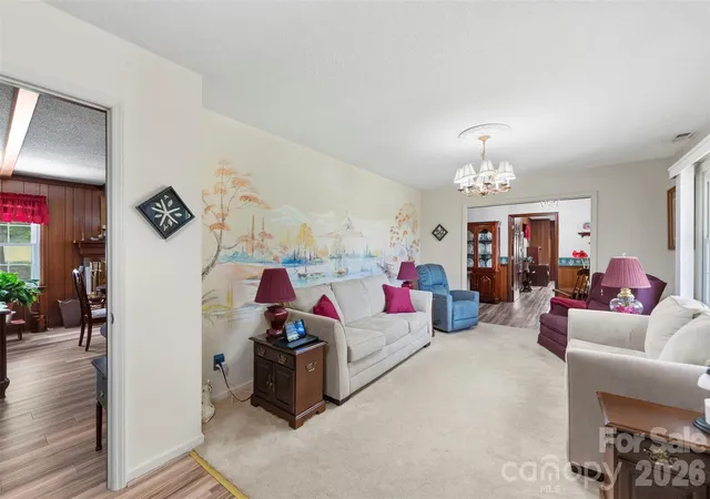 Photo 3 of Single family home for sale at 462 Patrick Rd, Gastonia, NC 28056 | MLS# 4394520 | Listing updated on 2026-09-30