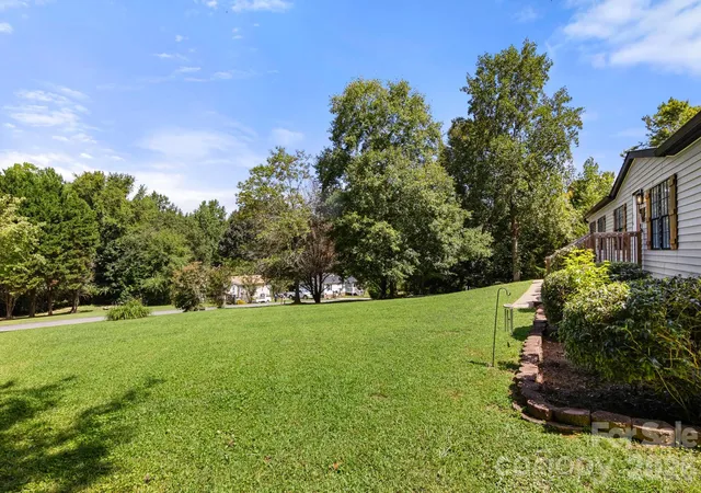 35th image of 824 Joseph Antoon Cir, Stanley, NC 28164 | MLS# 4394532