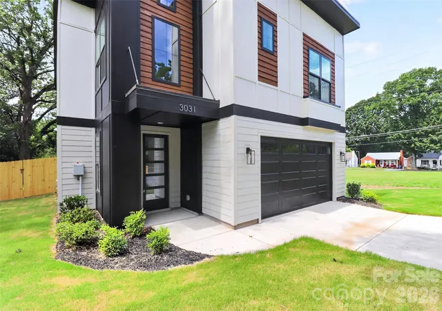 Single family home for sale at 3031 Mathis Dr, Charlotte, NC 28208 | MLS# 4394538 | Listing updated on 2026-10-02