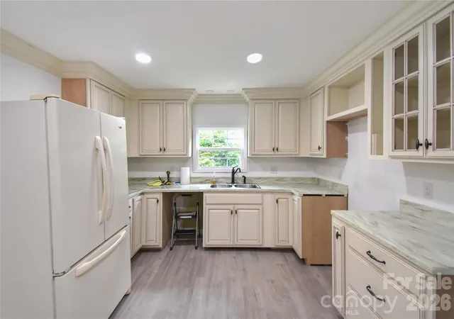 Photo 3 of Single family home for sale at 622 Green St Loop, Marion, NC 28752 | MLS# 4394578 | Listing updated on 2026-06-22