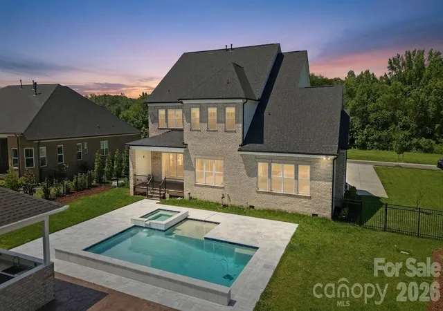 Photo 2 of Mansion for sale at 128 Ellison Way, Waxhaw, NC 28173 | MLS# 4394584 | Listing updated on 2026-08-14