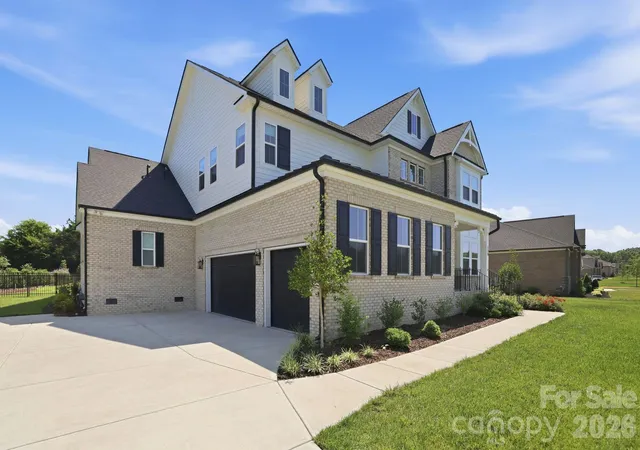 Photo 4 of Single family home for sale at 128 Ellison Way, Waxhaw, NC 28173 | MLS# 4394584 | Listing updated on 2026-08-14