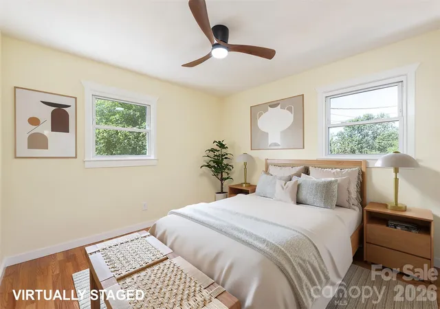 Photo 3 of Single family home for sale at 32 Harnett St, Asheville, NC 28806 | MLS# 4394593 | Listing updated on 2026-10-05