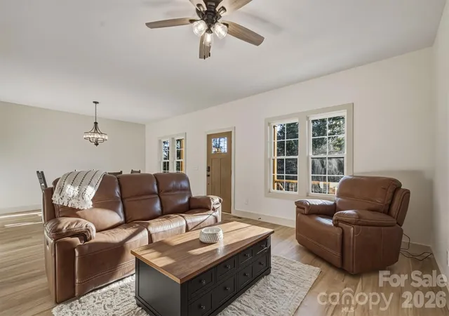 Homes for sale in Granite Falls, NC | 5676 Marblestone Dr, Granite Falls, NC 28630 | MLS# 4394597