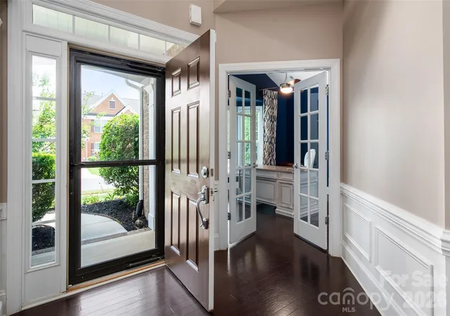 Photo 3 of Single family home for sale at 3218 Dunbar Ln, Fort Mill, SC 29707 | MLS# 4394627 | Listing updated on 2026-08-06