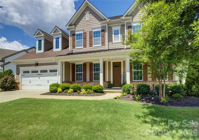 Photo 2 of Single family home for sale at 15417 Cimarron Hills Ln, Charlotte, NC 28278 | MLS# 4394645 | Listing updated on 2026-08-31