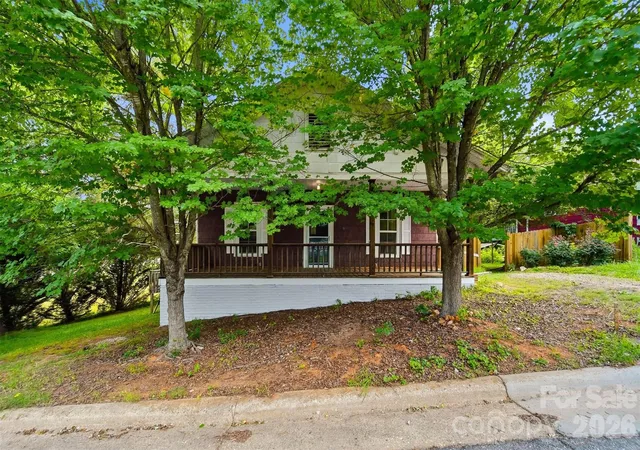 Homes for sale in Granite Falls, NC | 25 Central Ave, Granite Falls, NC 28630 | MLS# 4394659