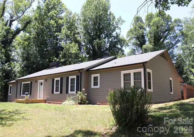 1st image of 415 High Cir Nw, Lenoir, NC 28645 | MLS# 4394665