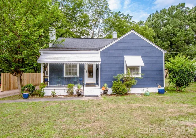 1st image of 229 E Mcneely Ave, Mooresville, NC 28115 | MLS# 4394680