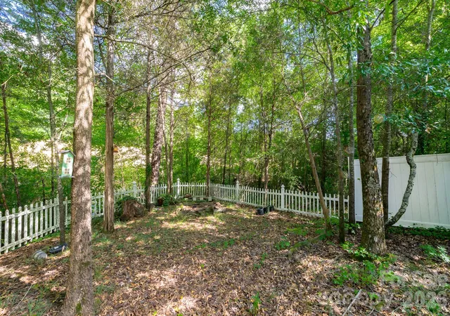 Homes for sale in Gastonia, NC | 3922 Northerly Island Ct, Gastonia, NC 28056 | MLS# 4394694