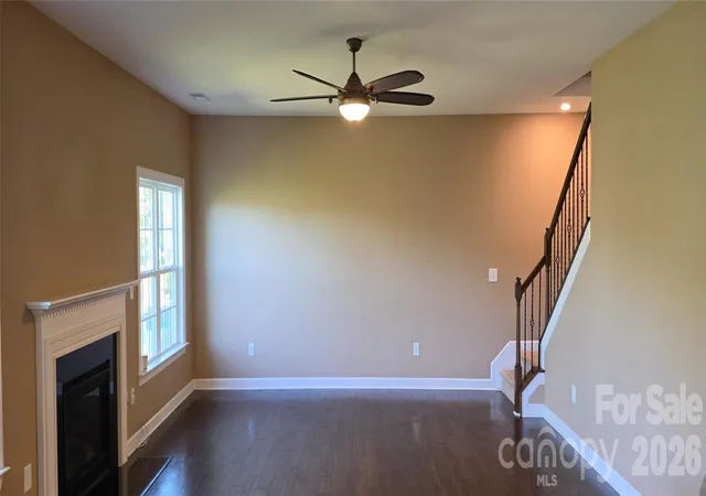 Photo 3 of Single family home for sale at 1238 Stonecrest Blvd, Fort Mill, SC 29708 | MLS# 4394779 | Listing updated on 2026-09-30