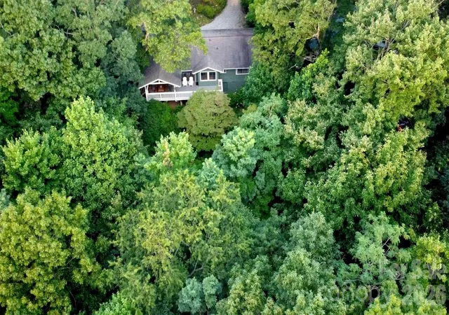 Photo 29 of Single family home for sale at 580 Whetstone Gap Rd, Lake Toxaway, NC 28747 | MLS# 4394791 | Listing updated on 2026-07-24