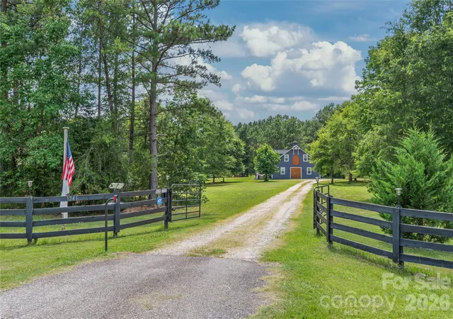 Photo 3 of Single family home for sale at 1241 Sierra Rd, York, SC 29745 | MLS# 4394792 | Listing updated on 2026-08-21