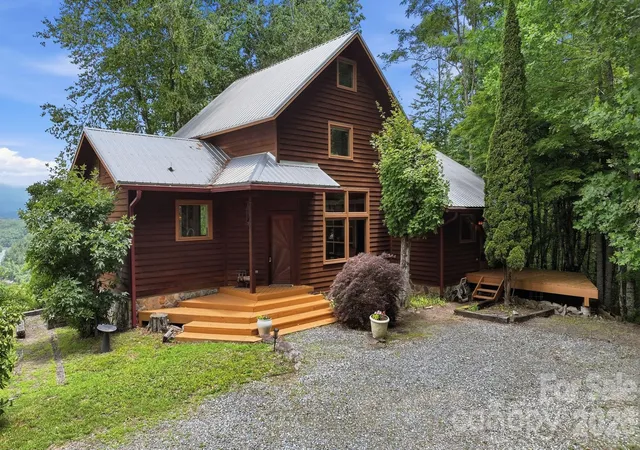 Homes for sale in Bryson City, NC | 11150 Hwy 19w Hwy, Bryson City, NC 28713 | MLS# 4394806