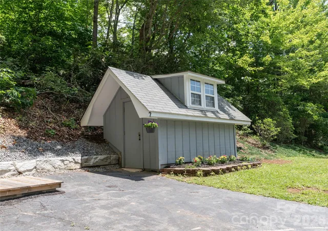 48th image of 45 Mountain View Ave, Black Mountain, NC 28711 | MLS# 4394810