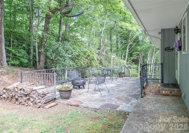 5th image of 45 Mountain View Ave, Black Mountain, NC 28711 | MLS# 4394810