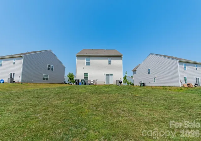 Photo 4 of Single family home for sale at 2612 New Summer Ct, Monroe, NC 28110 | MLS# 4394831 | Listing updated on 2026-08-29