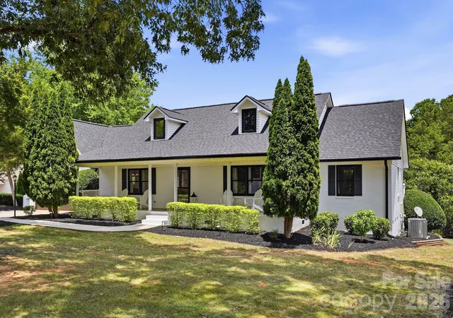 Homes for sale in Albemarle, NC | 49435 River Run Rd, Albemarle, NC 28001 | MLS# 4394861