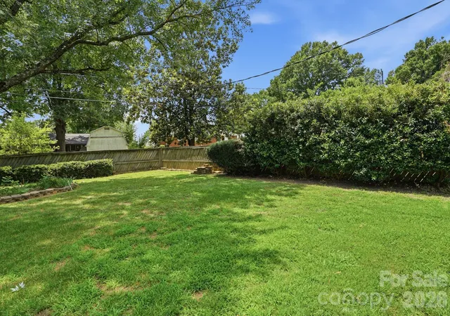 Homes for sale in Matthews, NC | 218 Drye Ln, Matthews, NC 28104 | MLS# 4394869