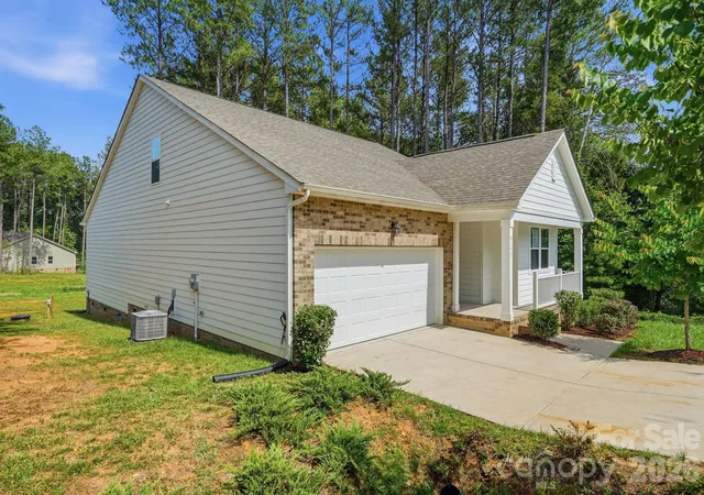 2nd image of 8157 Long Island Rd, Catawba, NC 28609 | MLS# 4394870