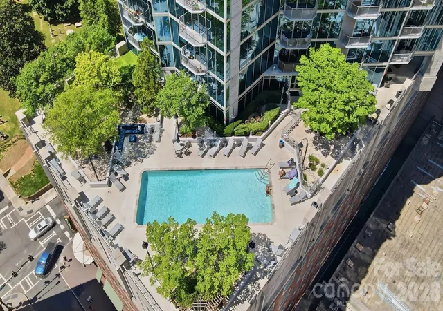 Photo 4 of Condo for sale at 210 N Church St #1803, Charlotte, NC 28202 | MLS# 4394876 | Listing updated on 2026-08-28