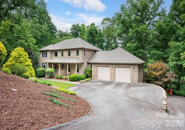 1st image of 25 Whitaker View Rd, Fairview, NC 28730 | MLS# 4394888