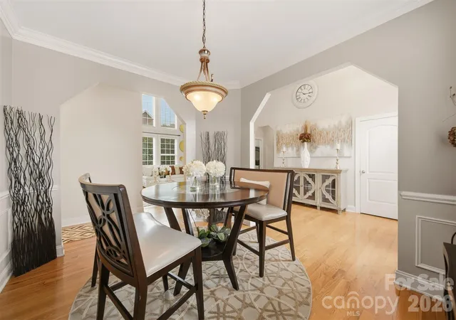 Photo 4 of Sale Pending at 1710 30th Avenue Dr NE, Hickory, NC 28601 | MLS# 4394901 | Listing updated on 2026-08-12