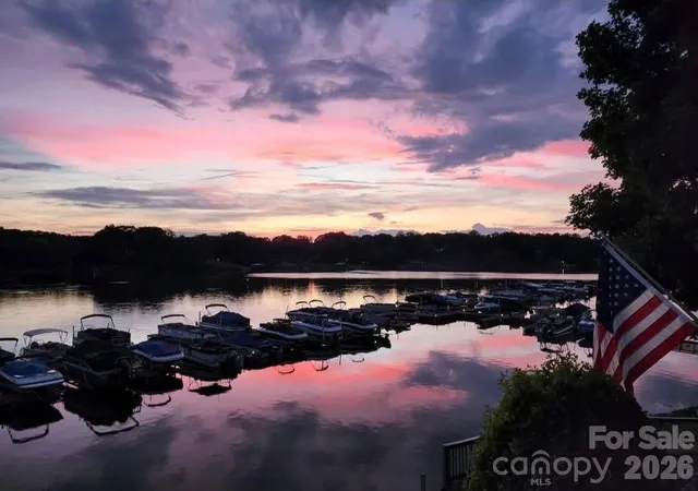 2nd image of 7332 Lakefront Dr #4, Charlotte, NC 28278 | MLS# 4394925