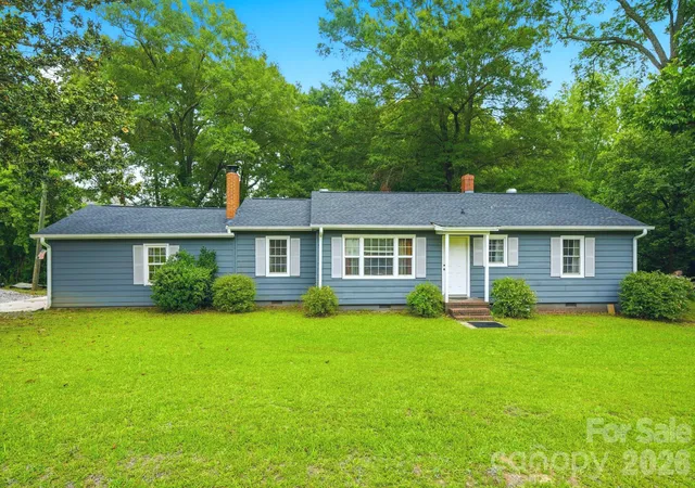 1st image of 2190 Dobys Bridge Rd, Fort Mill, SC 29715 | MLS# 4394938