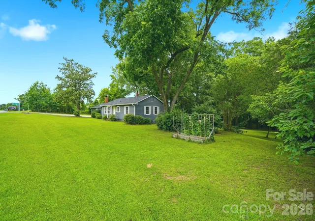 3rd image of 2190 Dobys Bridge Rd, Fort Mill, SC 29715 | MLS# 4394938